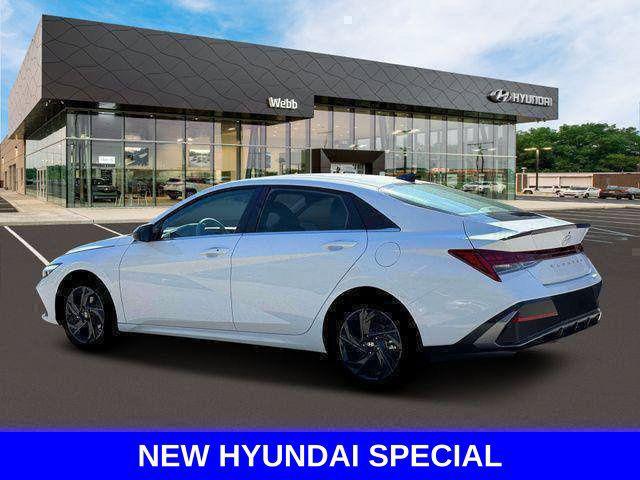 2026 Hyundai Elantra - $25,288