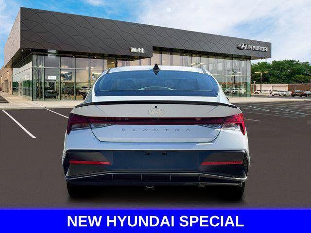2026 Hyundai Elantra - $25,288