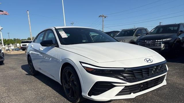 2026 Hyundai ELANTRA SEL Sport Premium