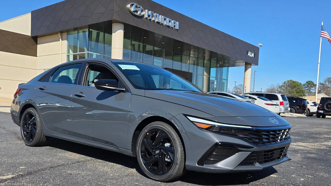 Preowned 2026 Hyundai ELANTRA SEL Sport Premium for Sale