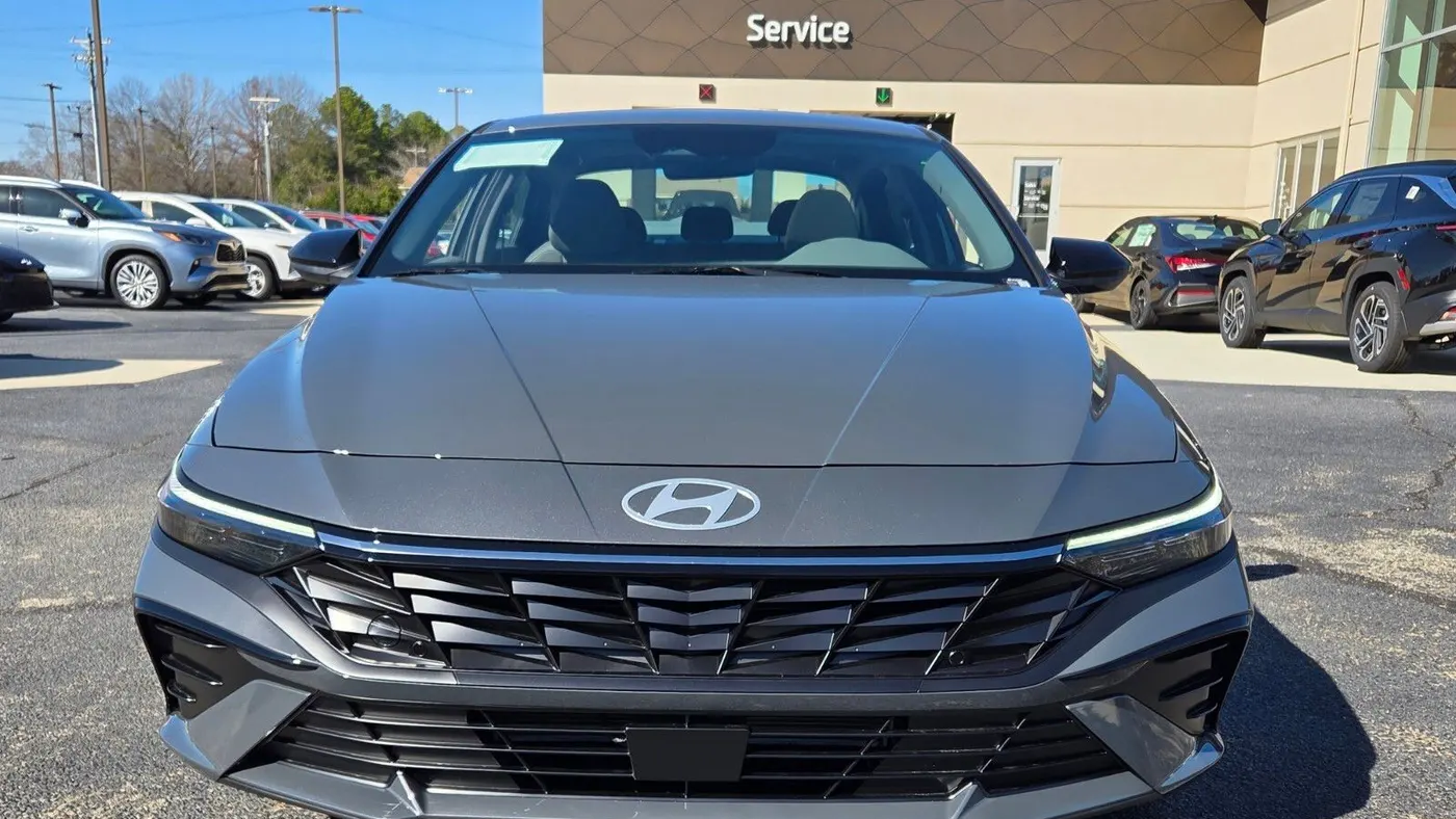 2026 Hyundai ELANTRA SEL Sport Premium