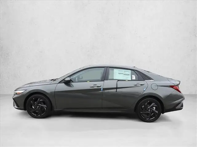 2026 Hyundai Elantra - $23,487