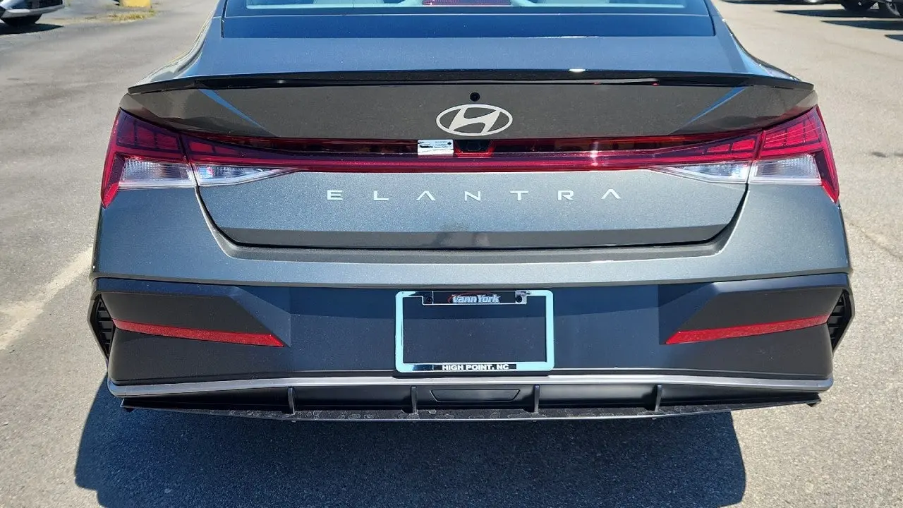 2026 Hyundai ELANTRA SEL Sport Premium