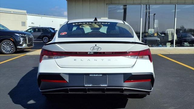 2026 Hyundai ELANTRA SEL Sport Premium