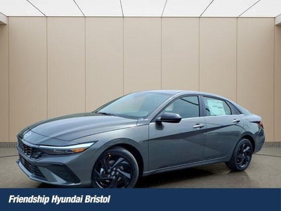 2026 Hyundai Elantra SEL Sport Premium 4DR Sedan