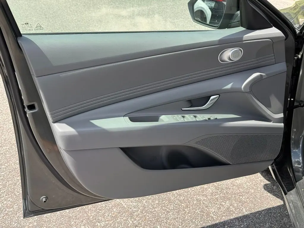 2026 Hyundai Elantra - $24,896