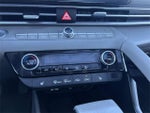 2024 Elantra Thumbnail 30