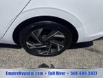 2024 ELANTRA Thumbnail 11