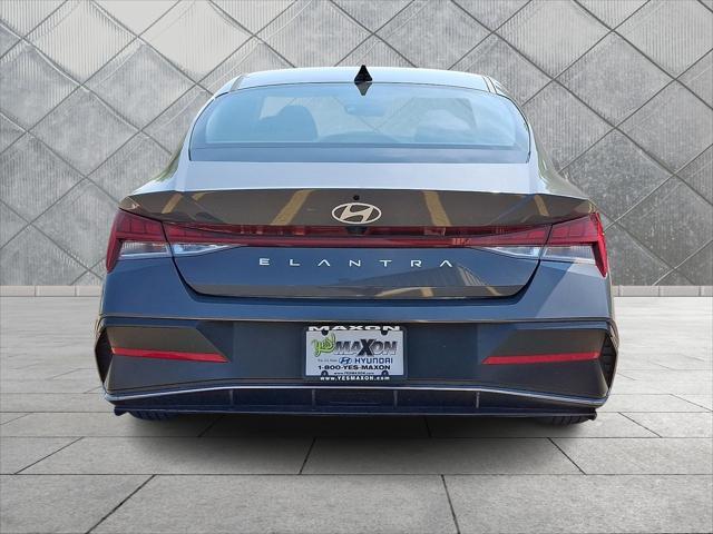 2024 Hyundai Elantra - $18,590