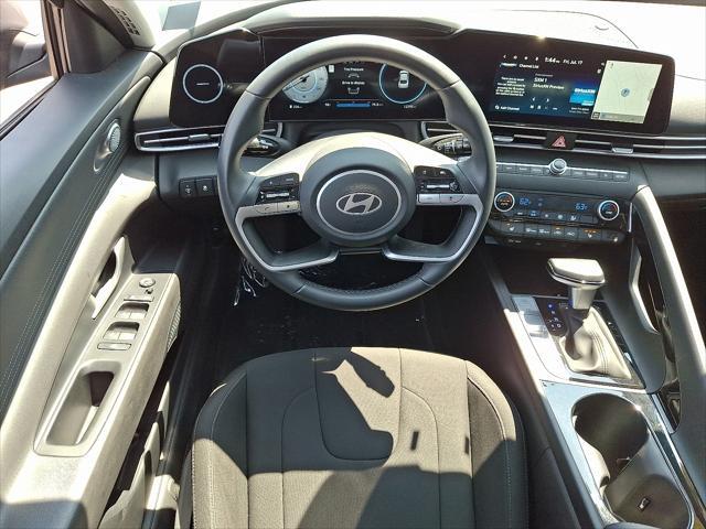 2024 Hyundai Elantra - $18,590