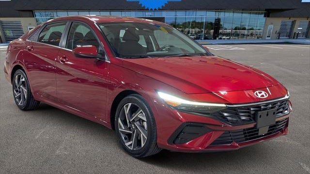 Preowned 2024 Hyundai ELANTRA SEL for Sale
