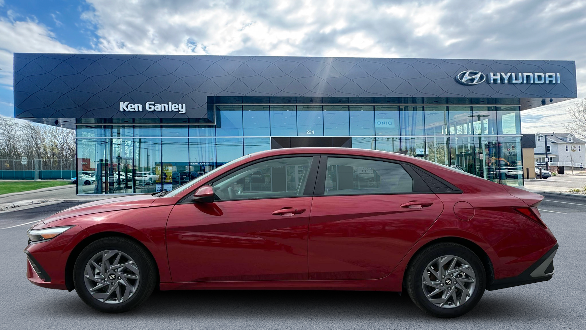 2024 Hyundai ELANTRA SEL