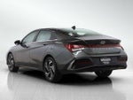 2024 Elantra Thumbnail 3