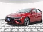 2024 Elantra Thumbnail 21