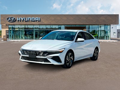 2024 Hyundai Elantra SEL 4DR Sedan