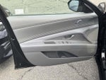 2025 Elantra Thumbnail 14