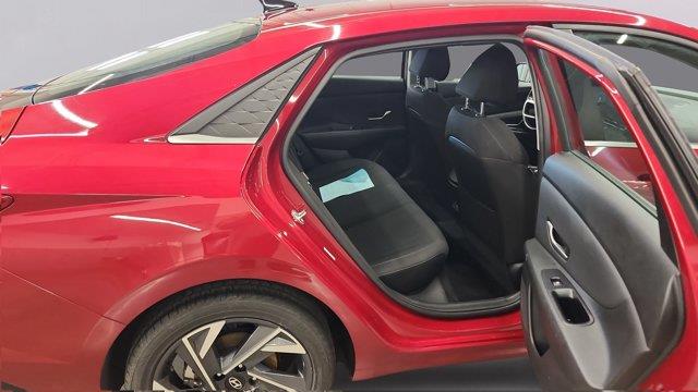 2025 Hyundai Elantra - $23,990