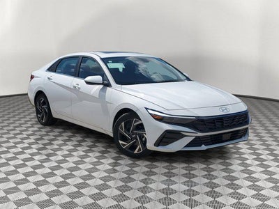 2025 Hyundai Elantra SEL Convenience 4DR Sedan