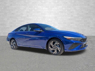 Photo of a 2025 Hyundai Elantra SEL Convenience 4DR Sedan for sale