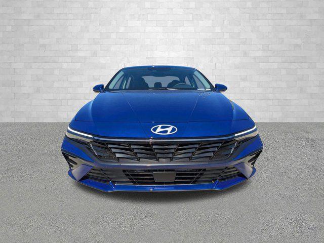 2025 Hyundai Elantra - $25,415