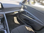 2025 Elantra Thumbnail 37