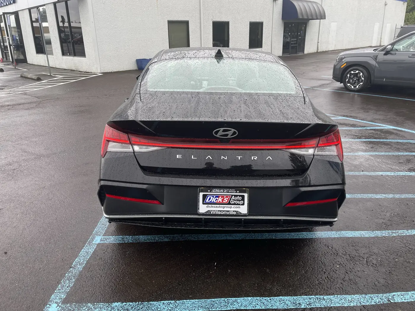 2025 Hyundai Elantra - $18,900