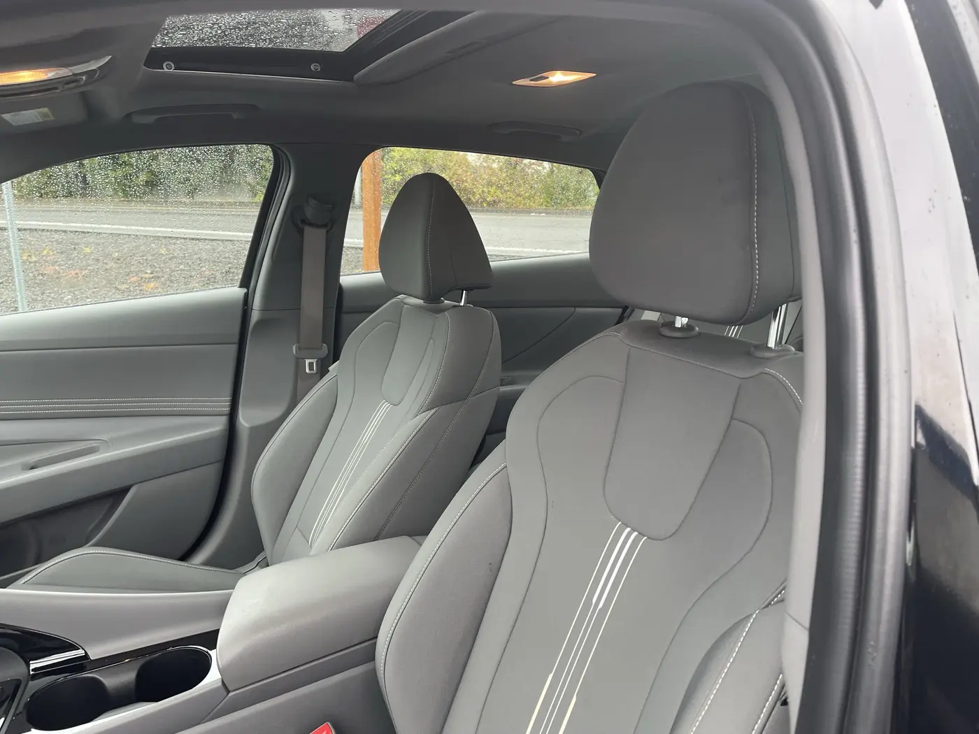 2025 Hyundai Elantra - $18,900