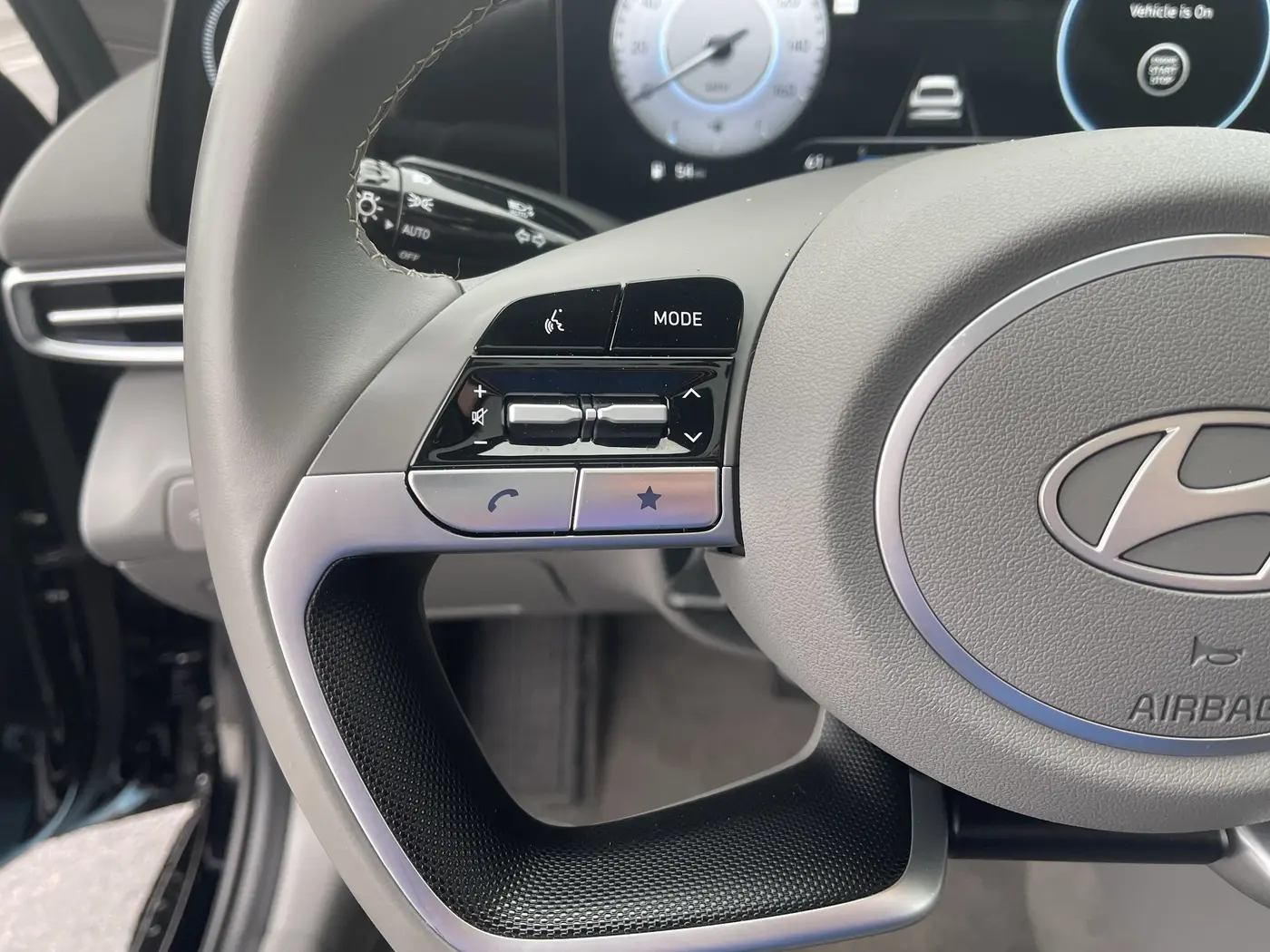 2025 Hyundai Elantra - $18,900
