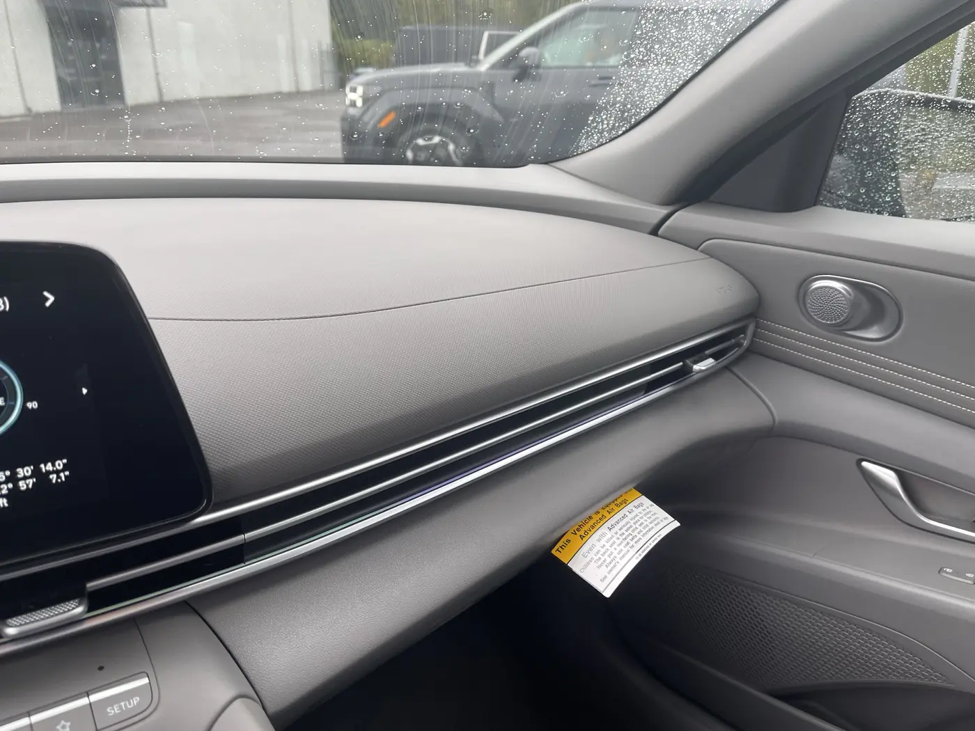 2025 Hyundai Elantra - $18,900
