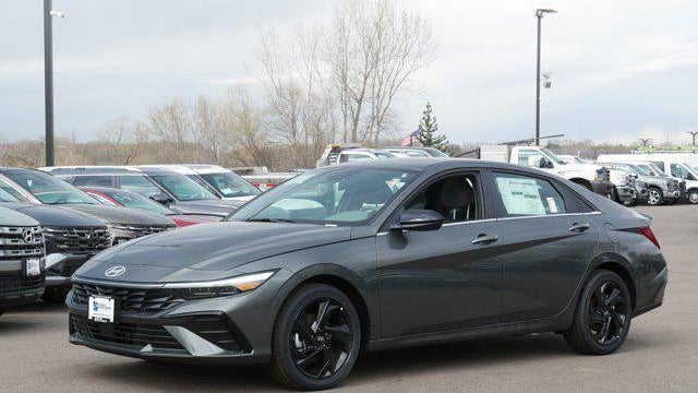 2026 Hyundai ELANTRA SEL Sport Premium