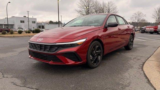 2026 Hyundai ELANTRA SEL Sport Premium