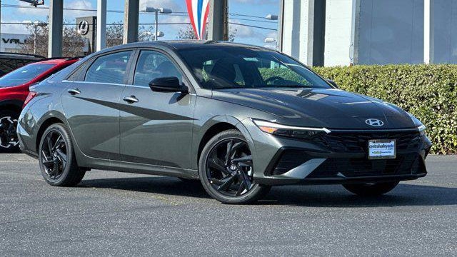 2026 Hyundai ELANTRA SEL Sport Premium