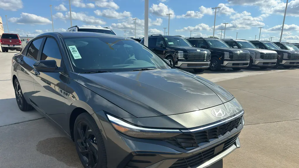 Preowned 2026 Hyundai ELANTRA SEL Sport Premium for Sale