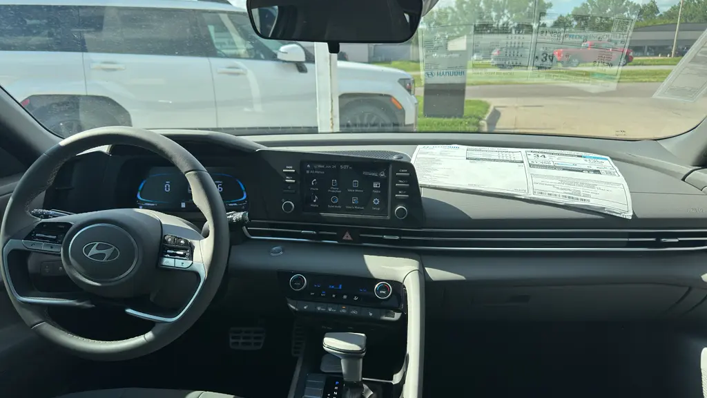 2026 Hyundai ELANTRA SEL Sport Premium