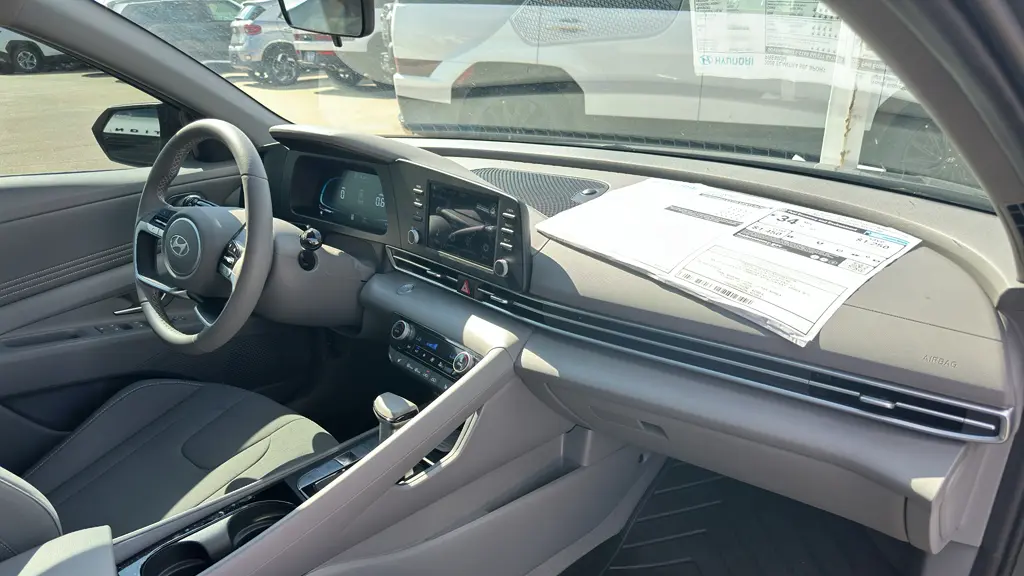 2026 Hyundai ELANTRA SEL Sport Premium