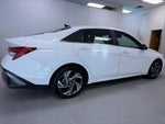 2024 Elantra Thumbnail 8