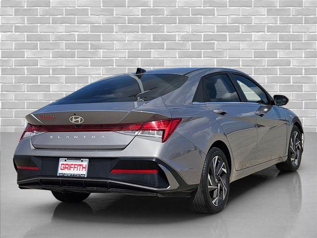 2024 Hyundai Elantra - $22,475