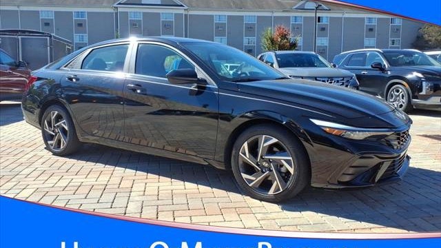 Preowned 2024 Hyundai ELANTRA SEL for Sale