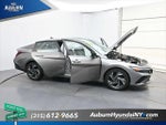 2024 Elantra Thumbnail 38
