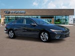 2024 Elantra Thumbnail 10