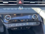 2024 Elantra Thumbnail 34