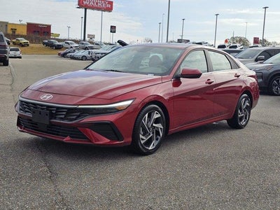 2025 Hyundai Elantra SEL Convenience 4DR Sedan
