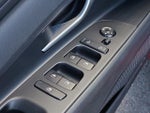 2025 Elantra Thumbnail 26