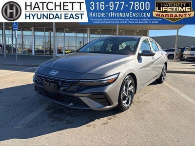 2025 Hyundai Elantra SEL Convenience 4DR Sedan