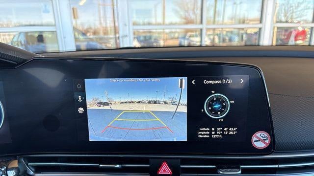2025 Hyundai ELANTRA SEL Convenience