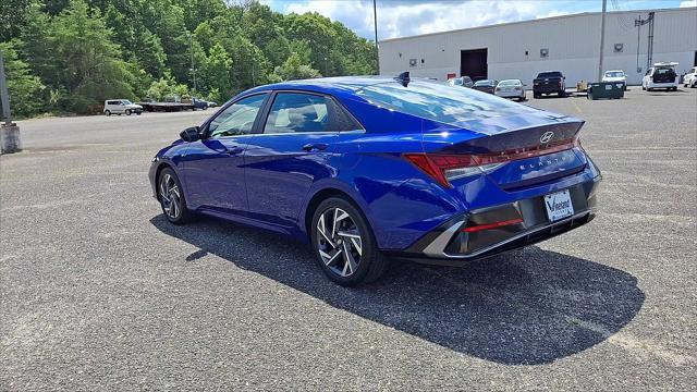 2025 Hyundai Elantra - $22,901
