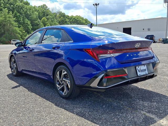 2025 Hyundai Elantra - $22,901