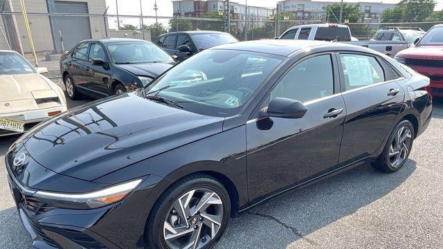 2025 Hyundai ELANTRA SEL Convenience