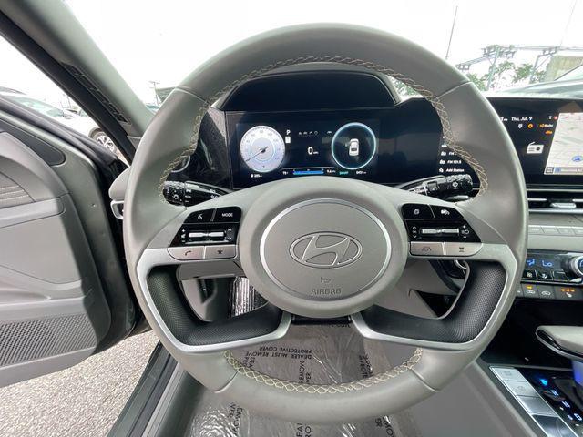 2025 Hyundai Elantra - $23,995