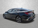 2025 Elantra Thumbnail 4